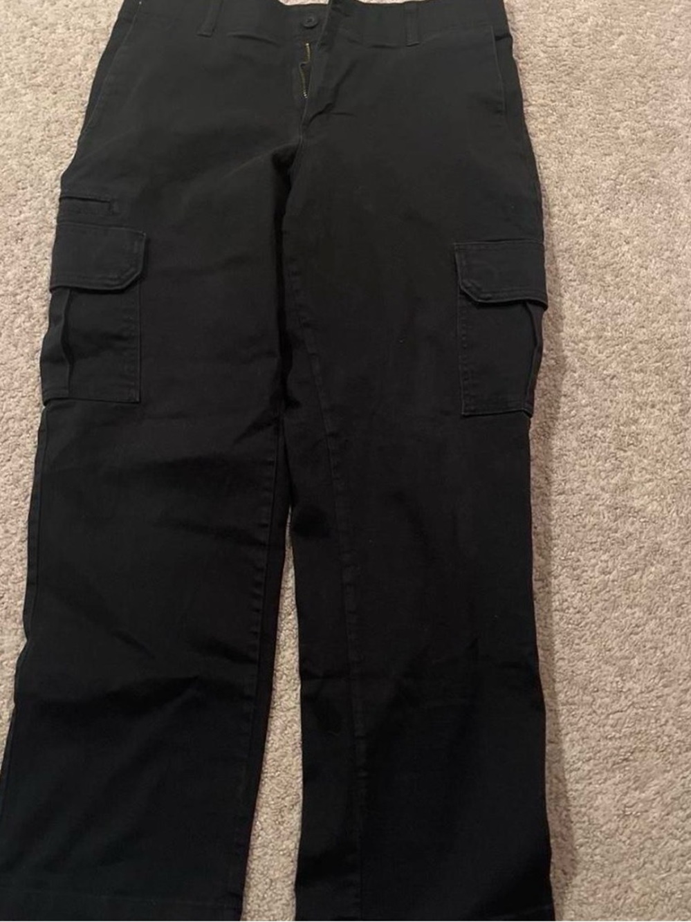 Dickies Black Cargo Pants with Multiple Utility Pockets